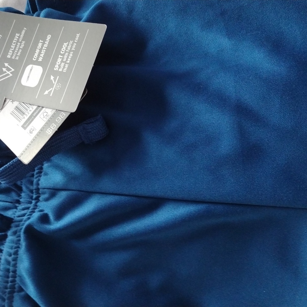Boys shorts - Picture 2 of 2